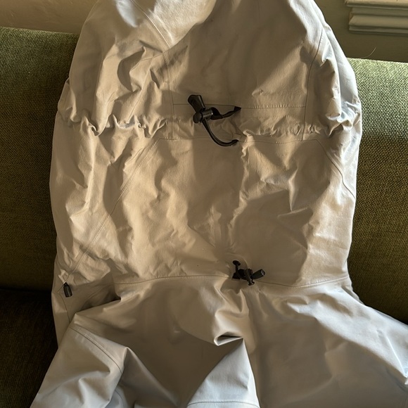 Arc’teryx Gore Tex Pro Sentinel Shell Women’s Small Grey - Picture 10 of 14